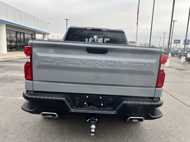 Used 2024 Chevrolet Silverado 1500 LT Trail Boss w/ Convenience Package II image 5