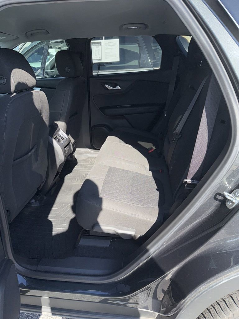 Used 2020 Chevrolet Blazer LT image 9