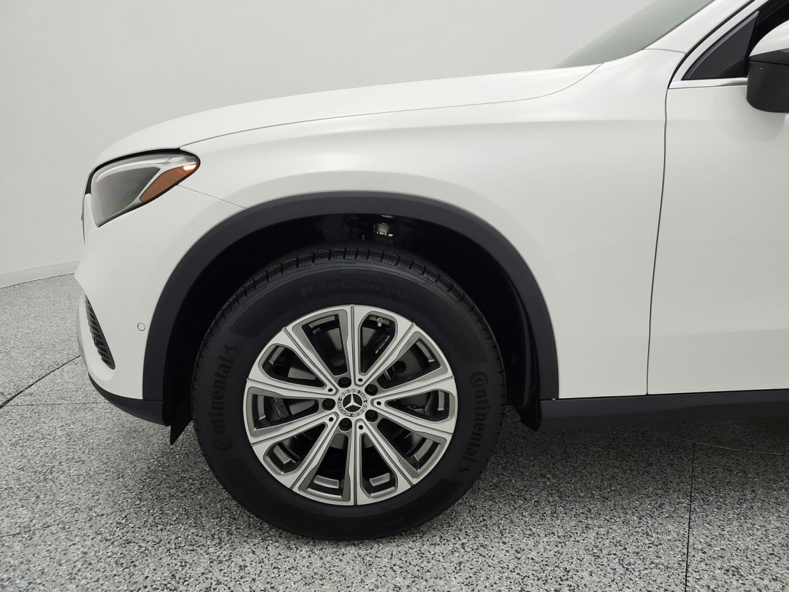 Certified 2024 Mercedes-Benz GLC 300 image 18