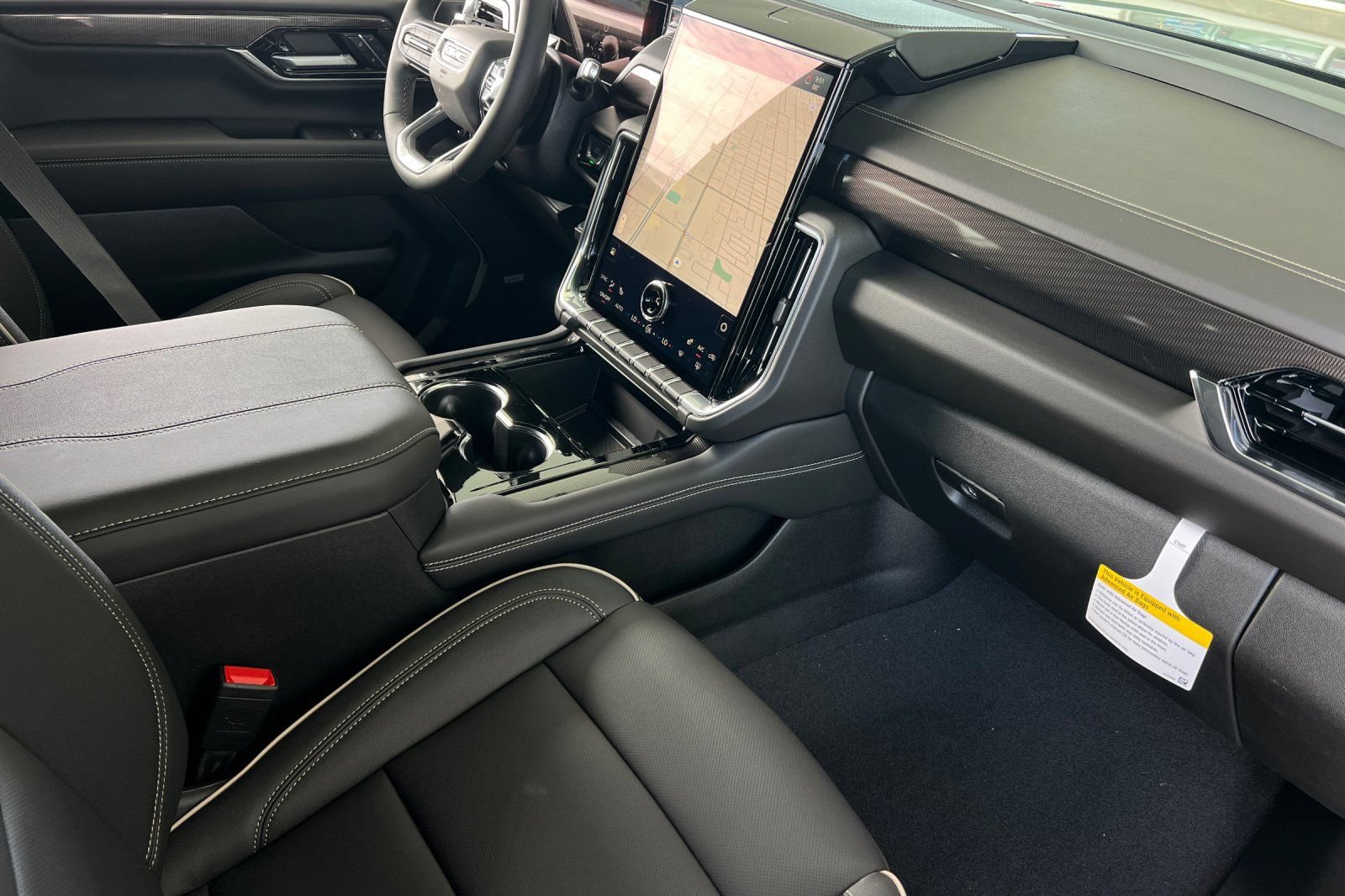 New 2026 GMC Yukon XL Elevation AWD/4WD image 14