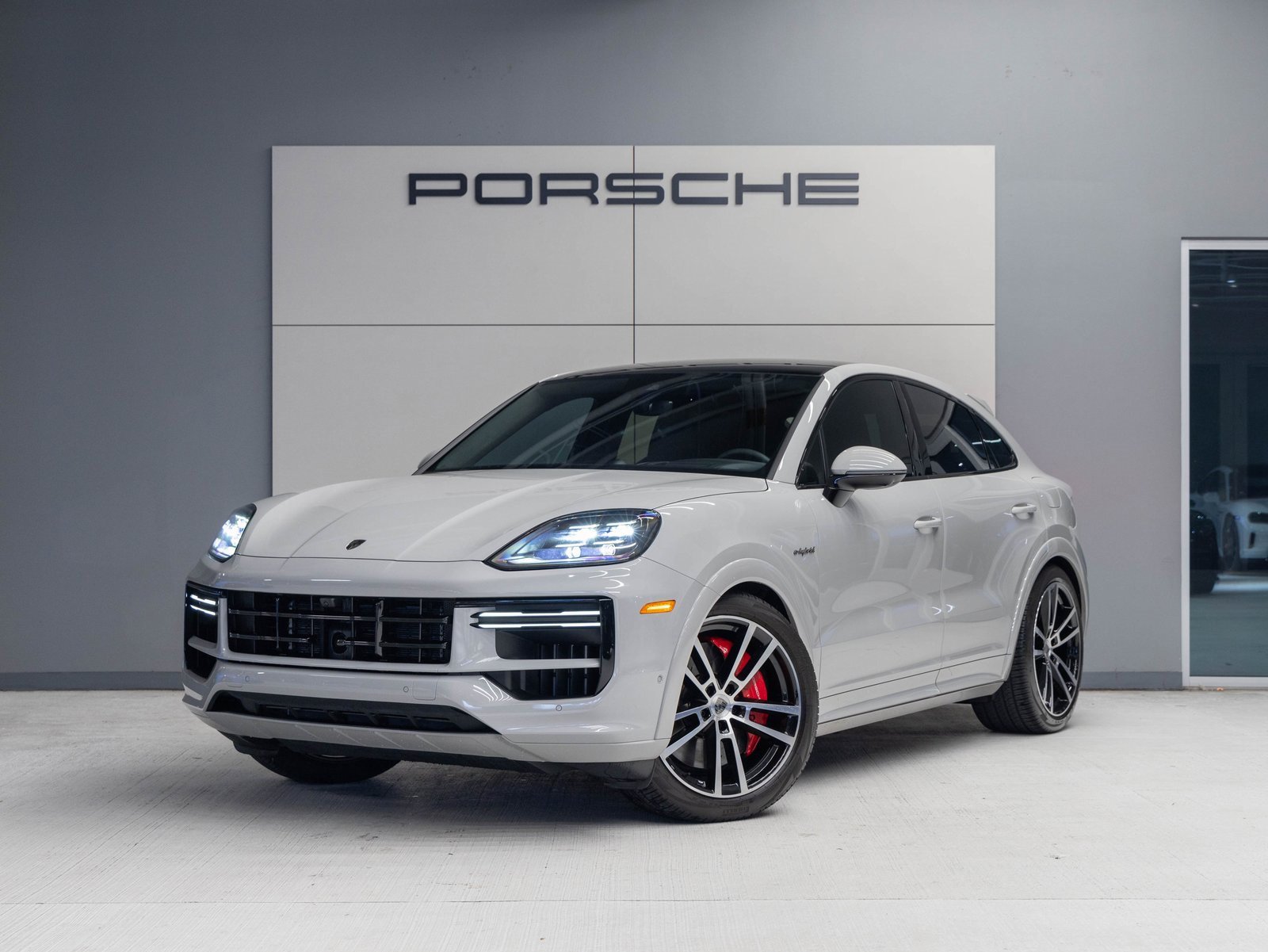 Used 2025 Porsche Cayenne Turbo