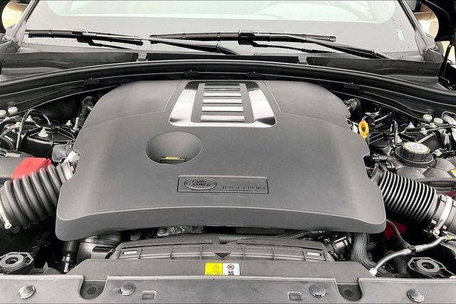 New 2026 Land Rover Range Rover Velar Dynamic SE AWD/4WD image 13