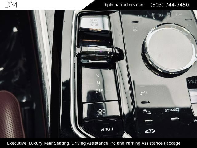 Used 2023 BMW 760i xDrive w/ Executive Package AWD/4WD image 43