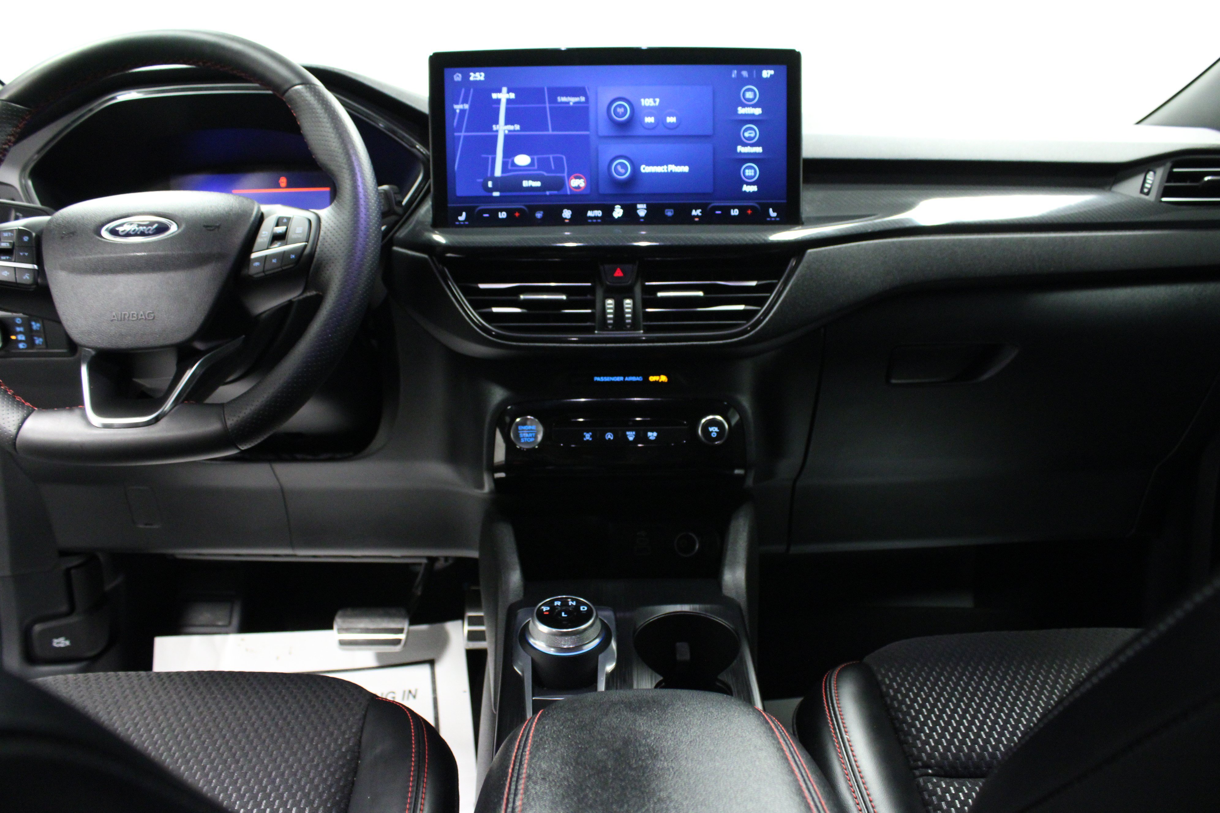 Used 2024 Ford Escape ST-Line w/ Tech Pack #1 FWD image 18