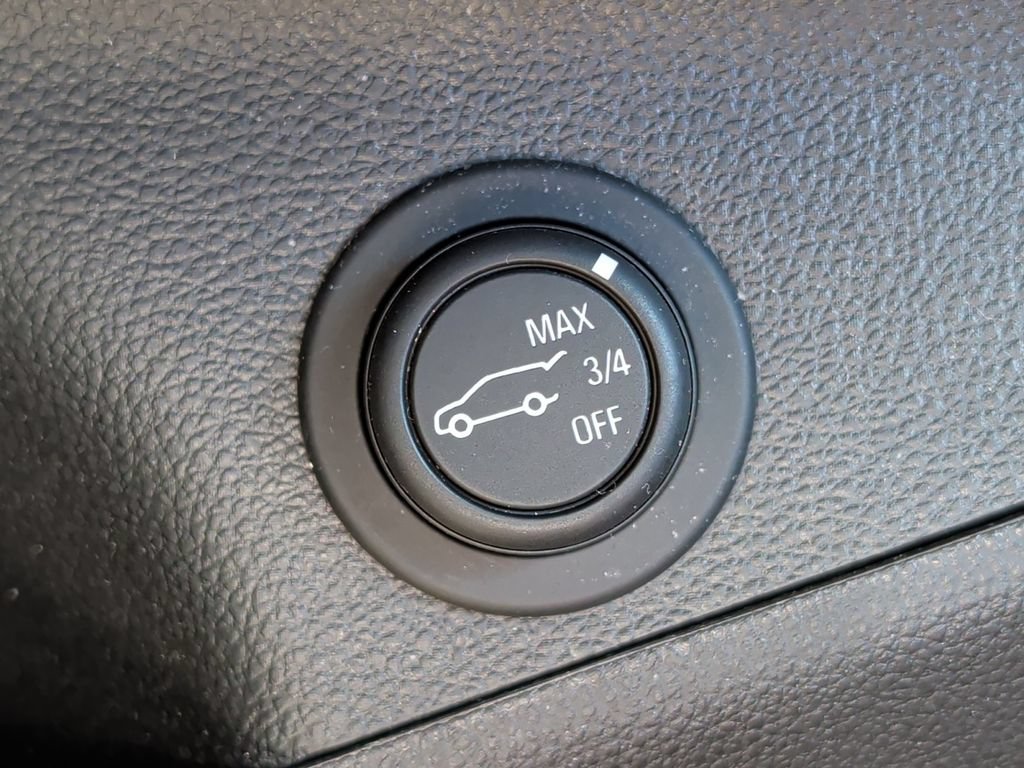 Used 2020 Buick Envision Essence AWD/4WD image 44