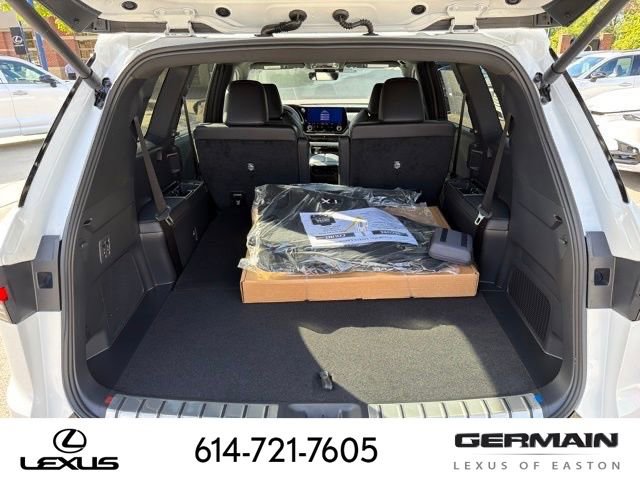 New 2026 Lexus TX 500h AWD image 14