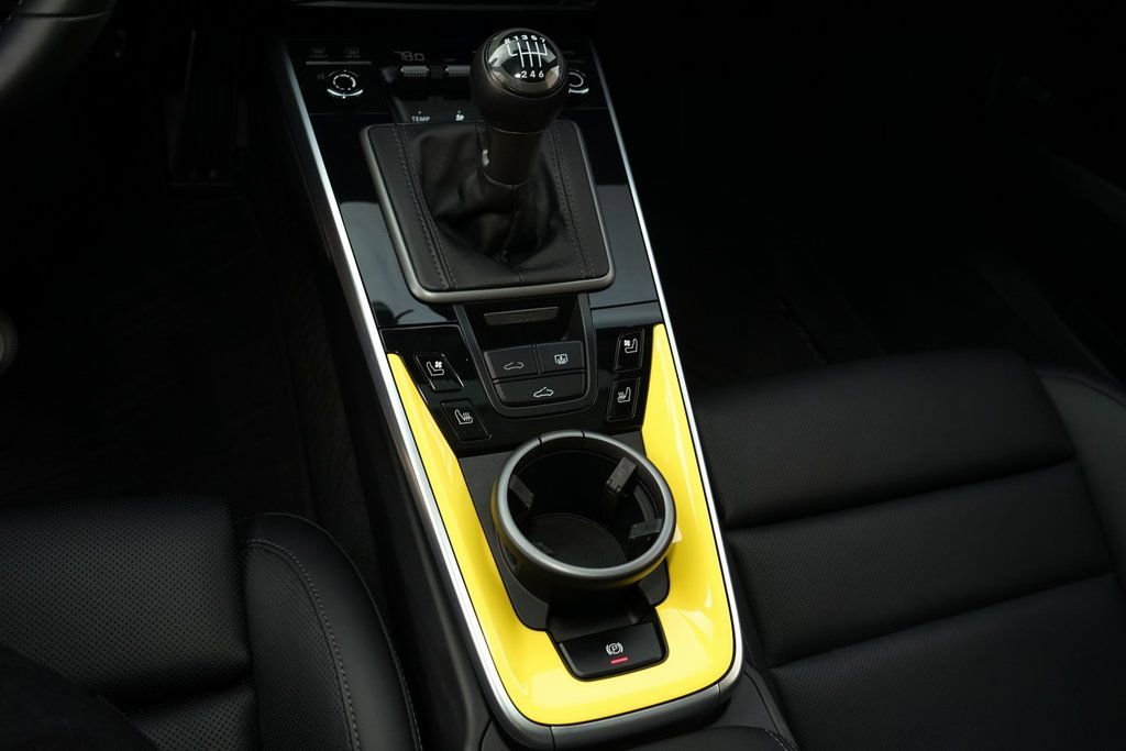 Used 2022 Porsche 911 Carrera S RWD image 21