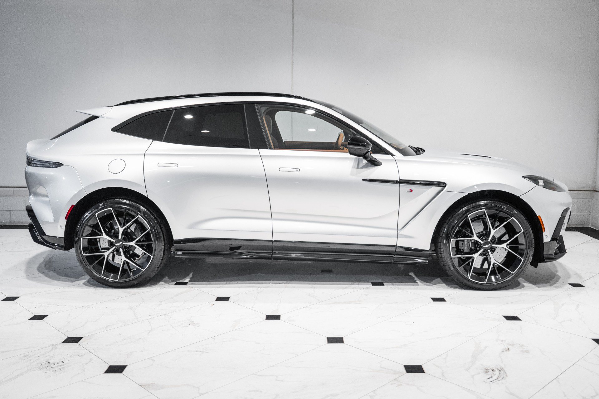 New 2026 Aston Martin DBX 707 AWD/4WD image 50