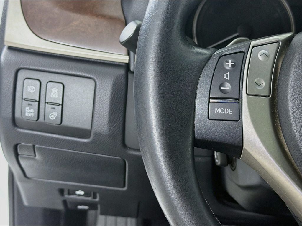 Used 2013 Lexus GS 350 AWD w/ Premium Pkg image 10