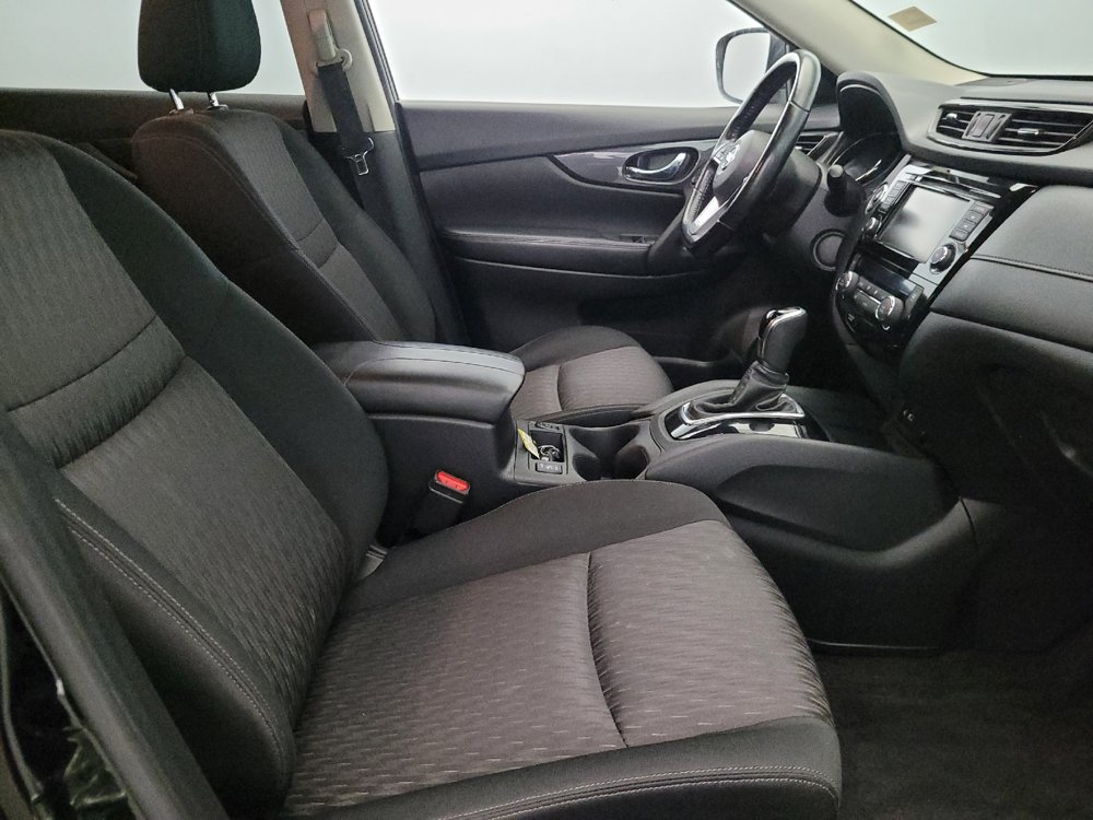 Used 2020 Nissan Rogue SV AWD/4WD image 21
