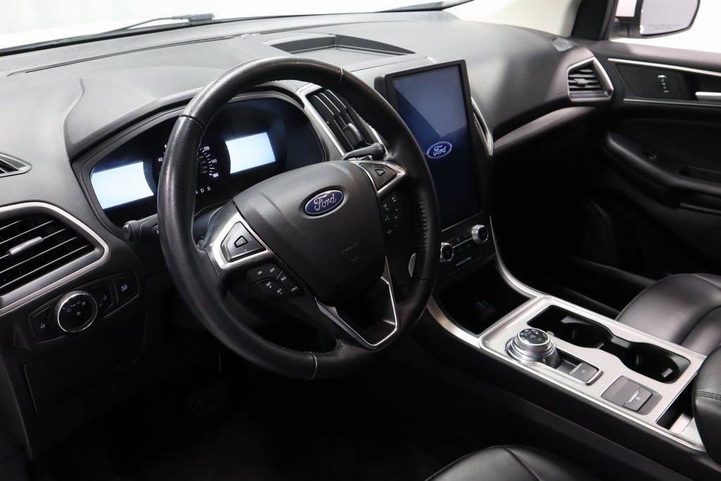 Certified 2024 Ford Edge SEL image 25