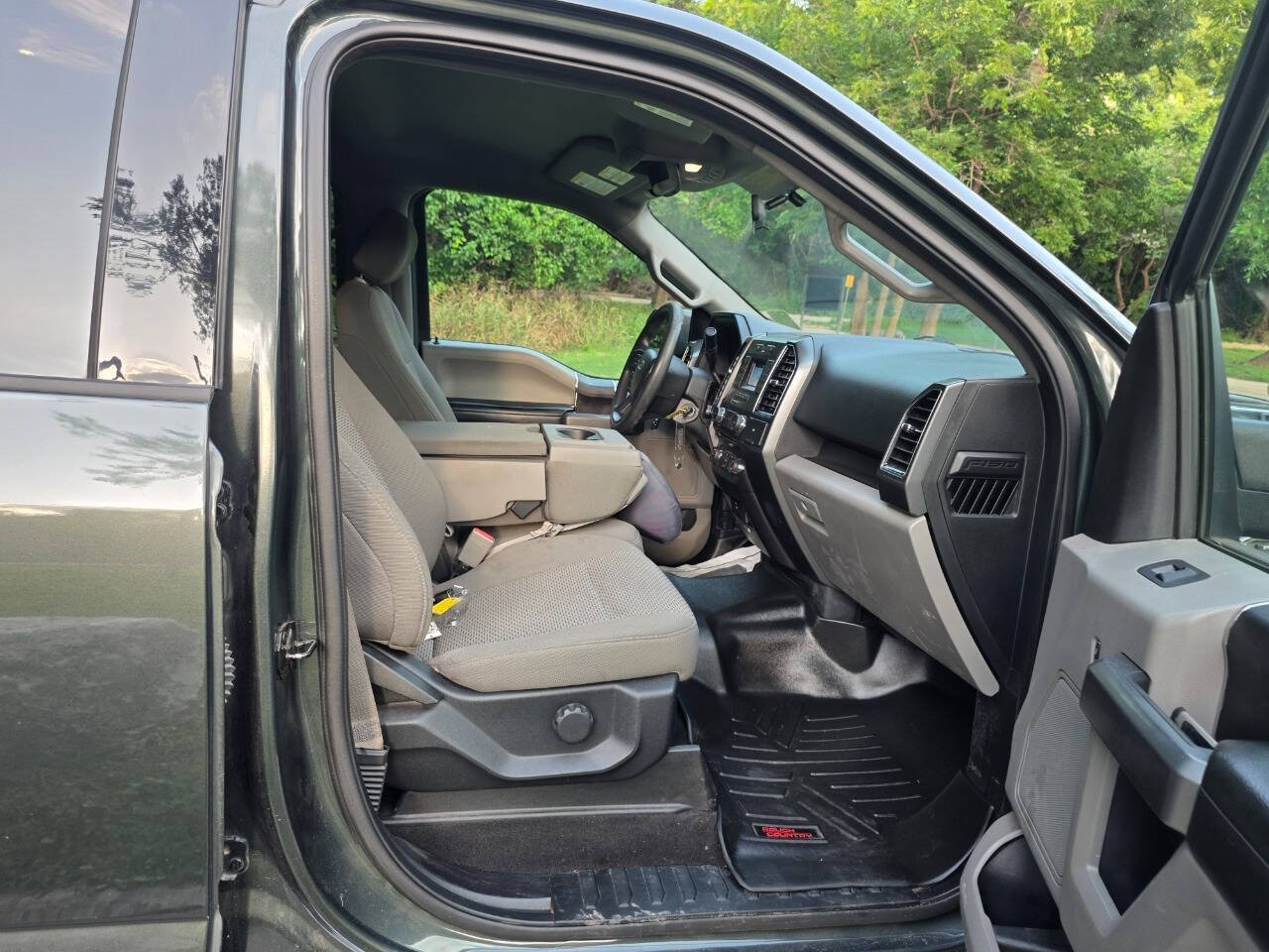 Used 2018 Ford F150 XLT AWD/4WD image 27