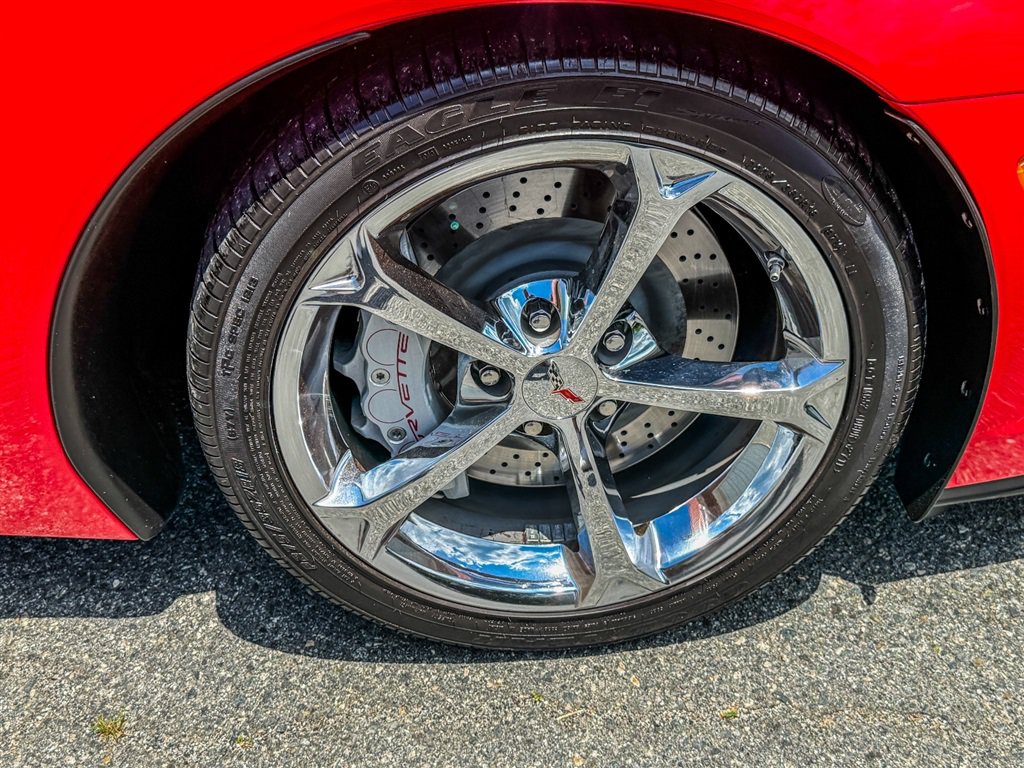 Used 2012 Chevrolet Corvette Grand Sport w/ 2LT Preferred Equipment Group RWD image 33