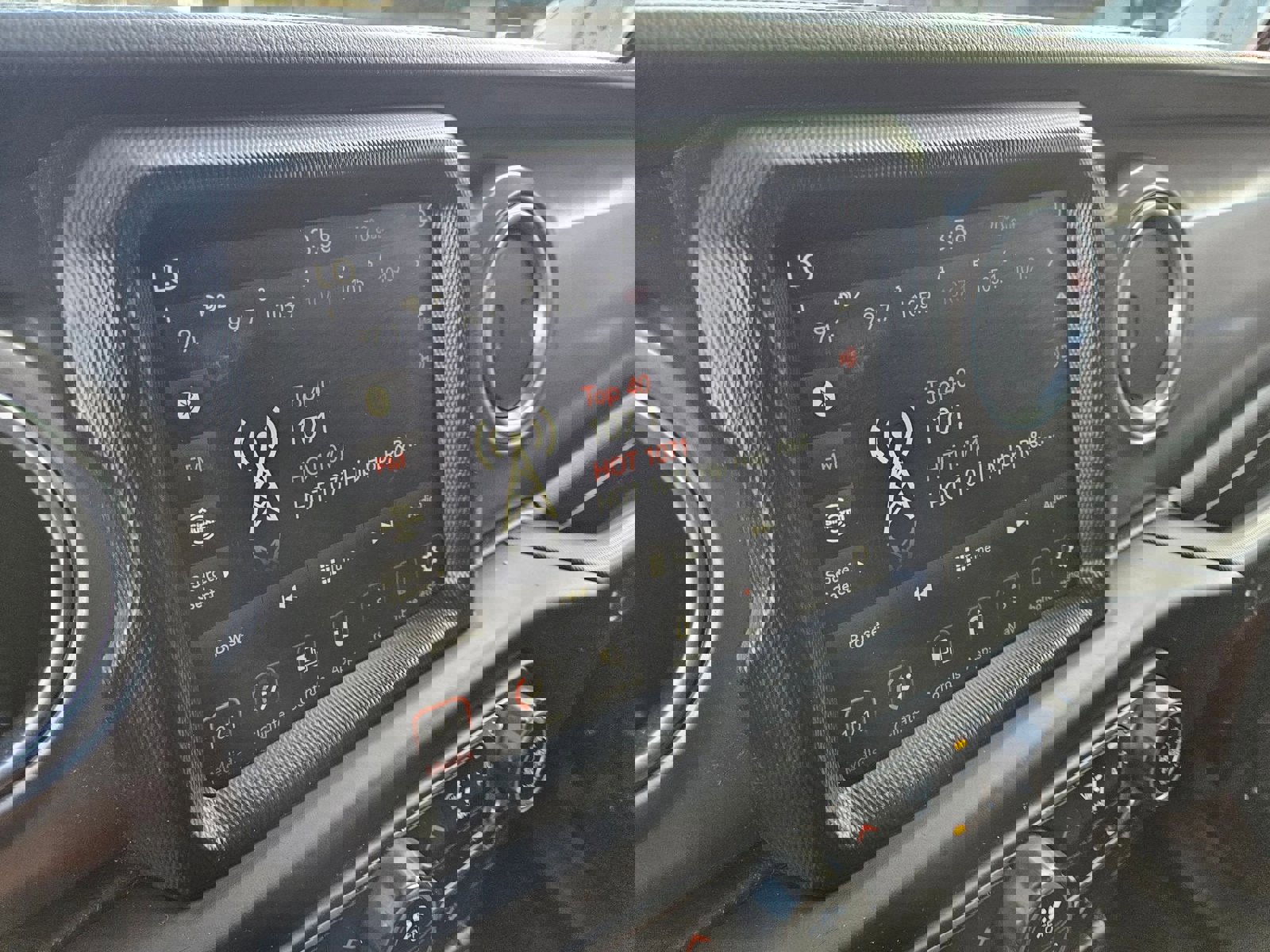 Used 2021 Jeep Wrangler Unlimited Rubicon image 18