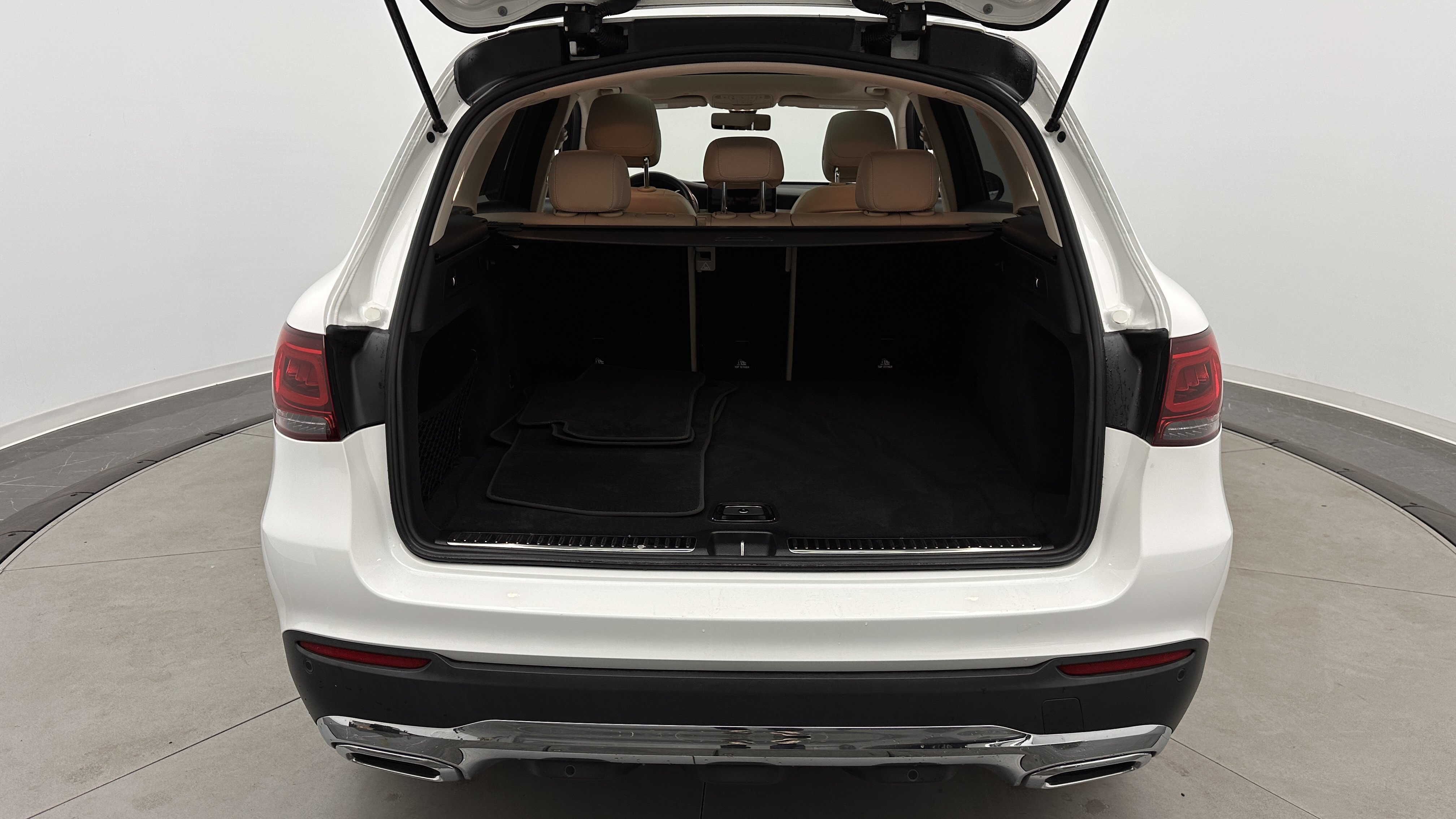 Used 2021 Mercedes-Benz GLC 300 image 26