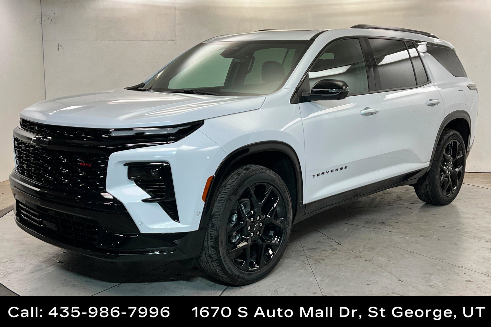 New 2026 Chevrolet Traverse RS image 1