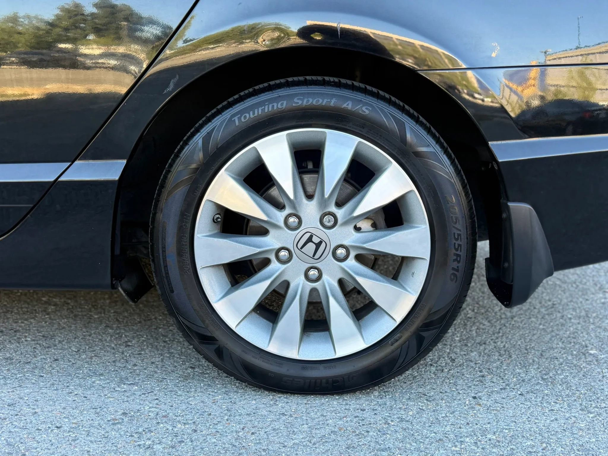 Used 2011 Honda Civic EX image 16