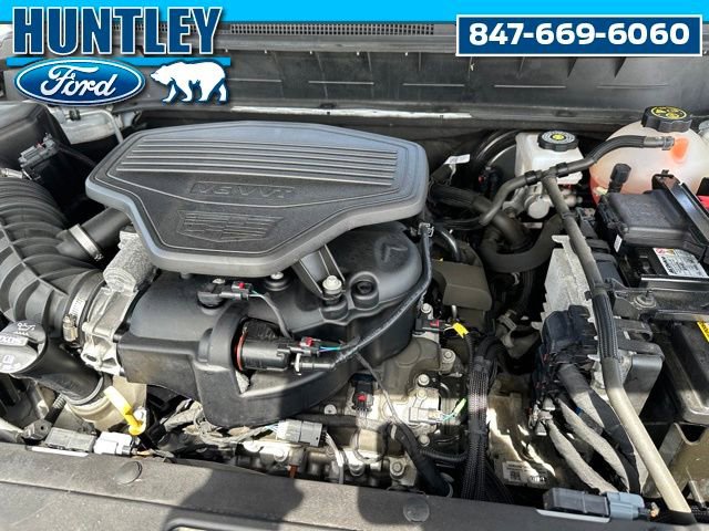 Used 2024 Cadillac XT6 Sport w/ LPO, Onyx Lite Package AWD/4WD image 9