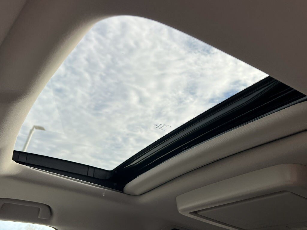 New 2027 Honda Odyssey Touring image 7