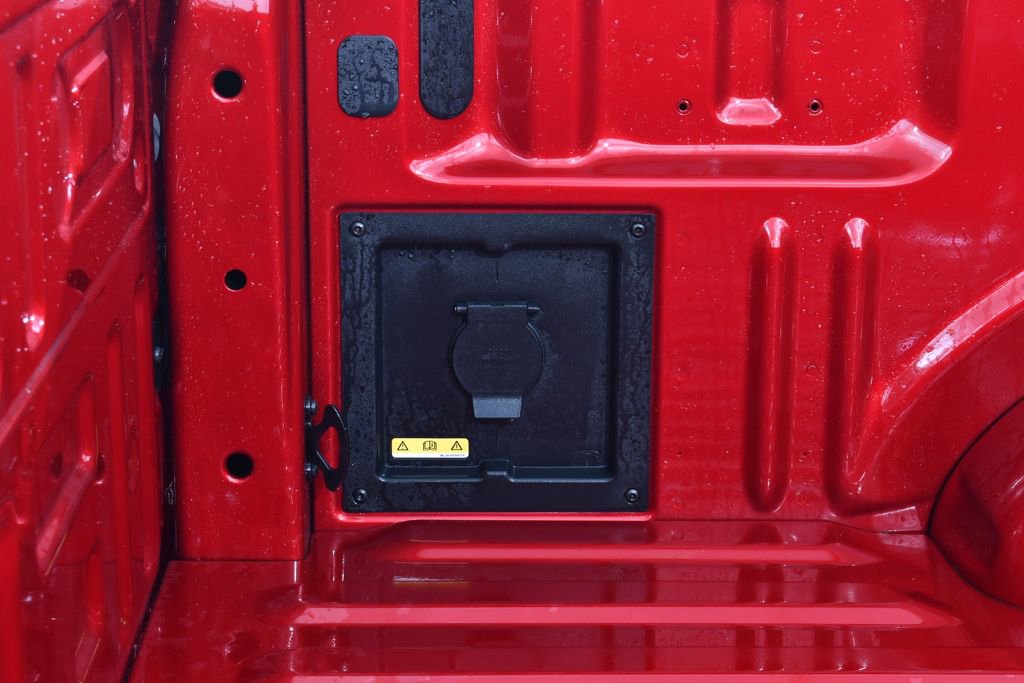 New 2025 Ford F150 XLT w/ Equipment Group 302A MID image 23