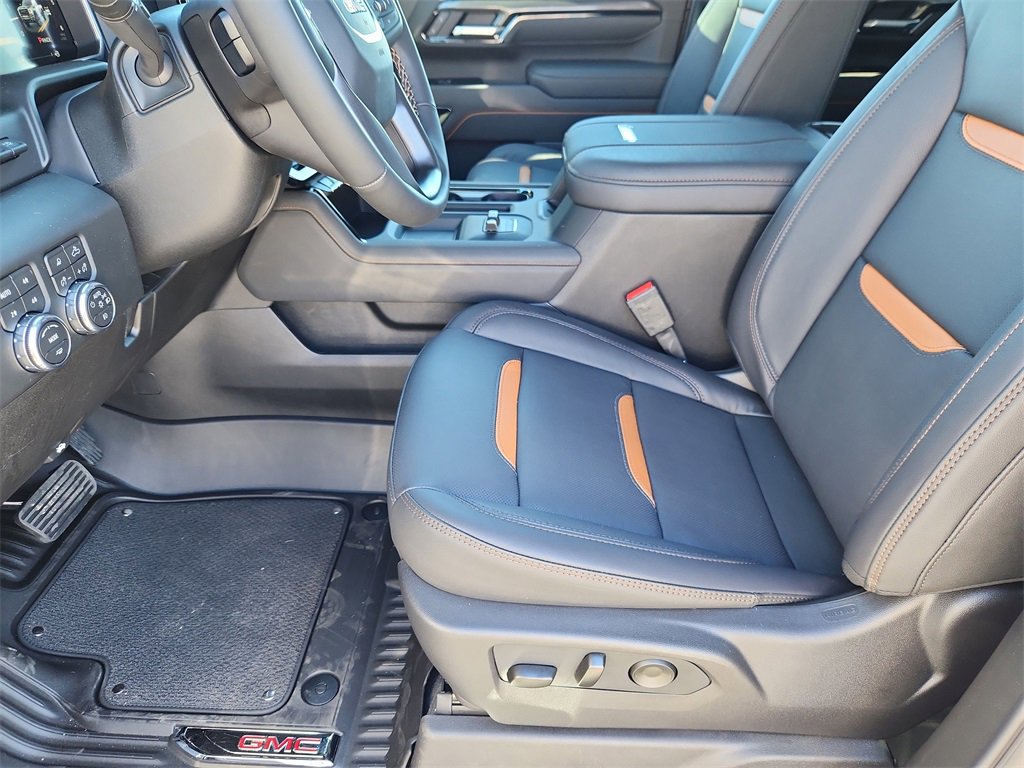 New 2026 GMC Sierra 2500 AT4 w/ AT4 Premium Plus Package image 7