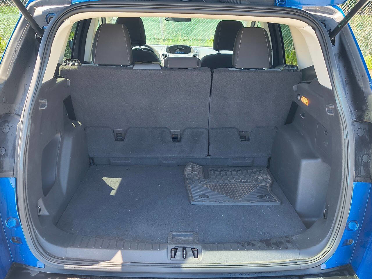 Used 2017 Ford Escape SE AWD/4WD image 20