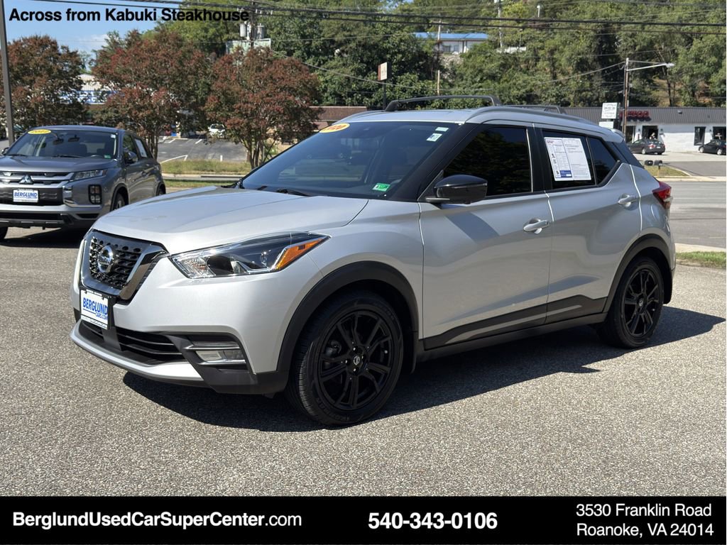 Used 2020 Nissan Kicks SR w/ Exterior Package image 8