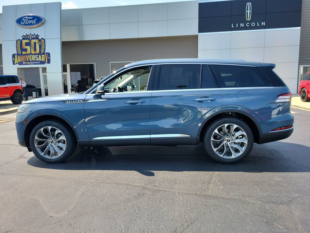 New 2026 Lincoln Aviator AWD image 7