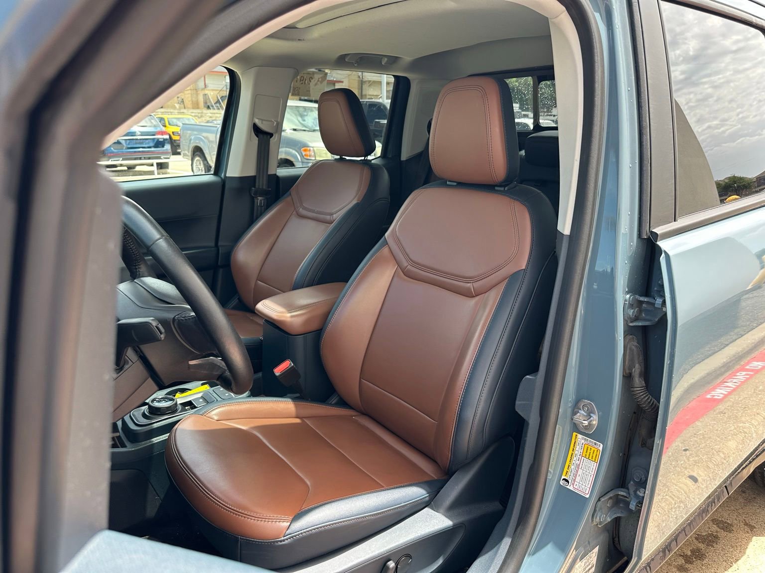 Used 2022 Ford Maverick Lariat w/ Lariat Luxury Package FWD image 4