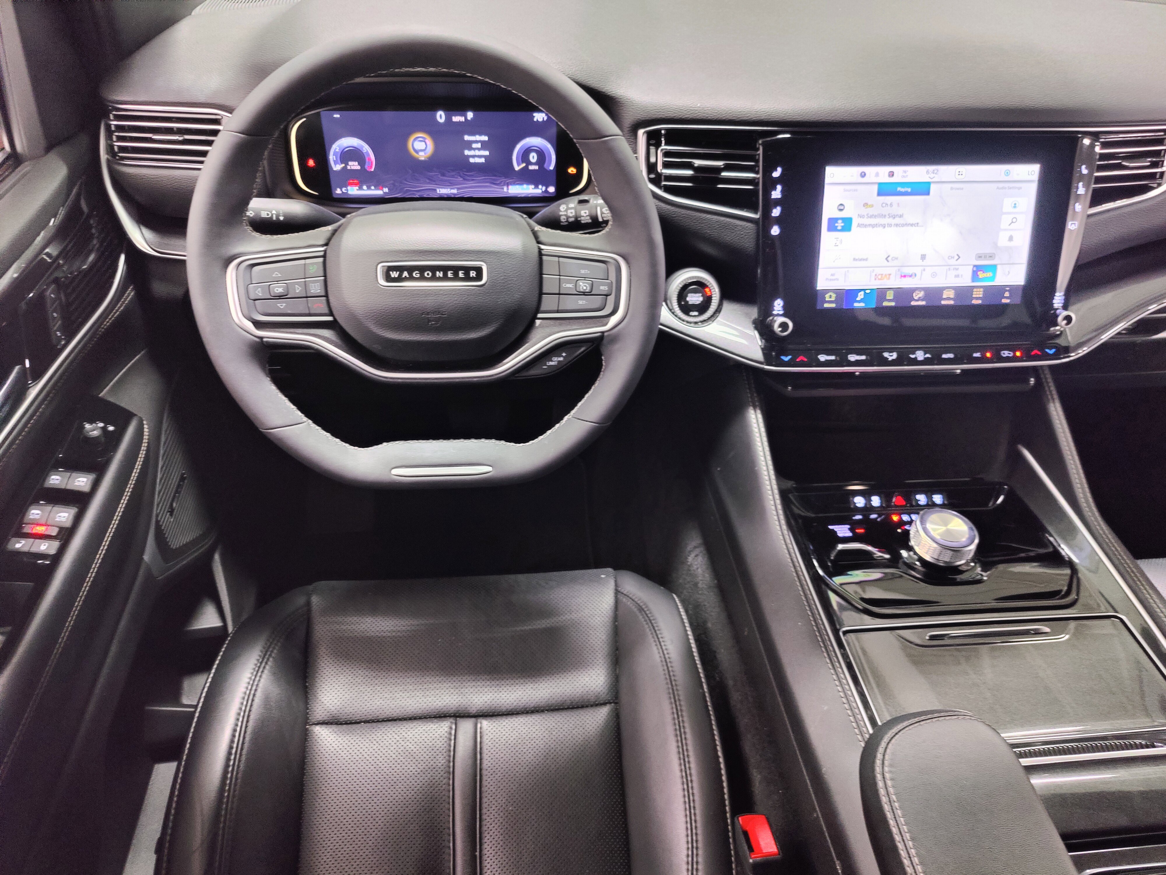 Used 2024 Jeep Wagoneer 4WD image 20