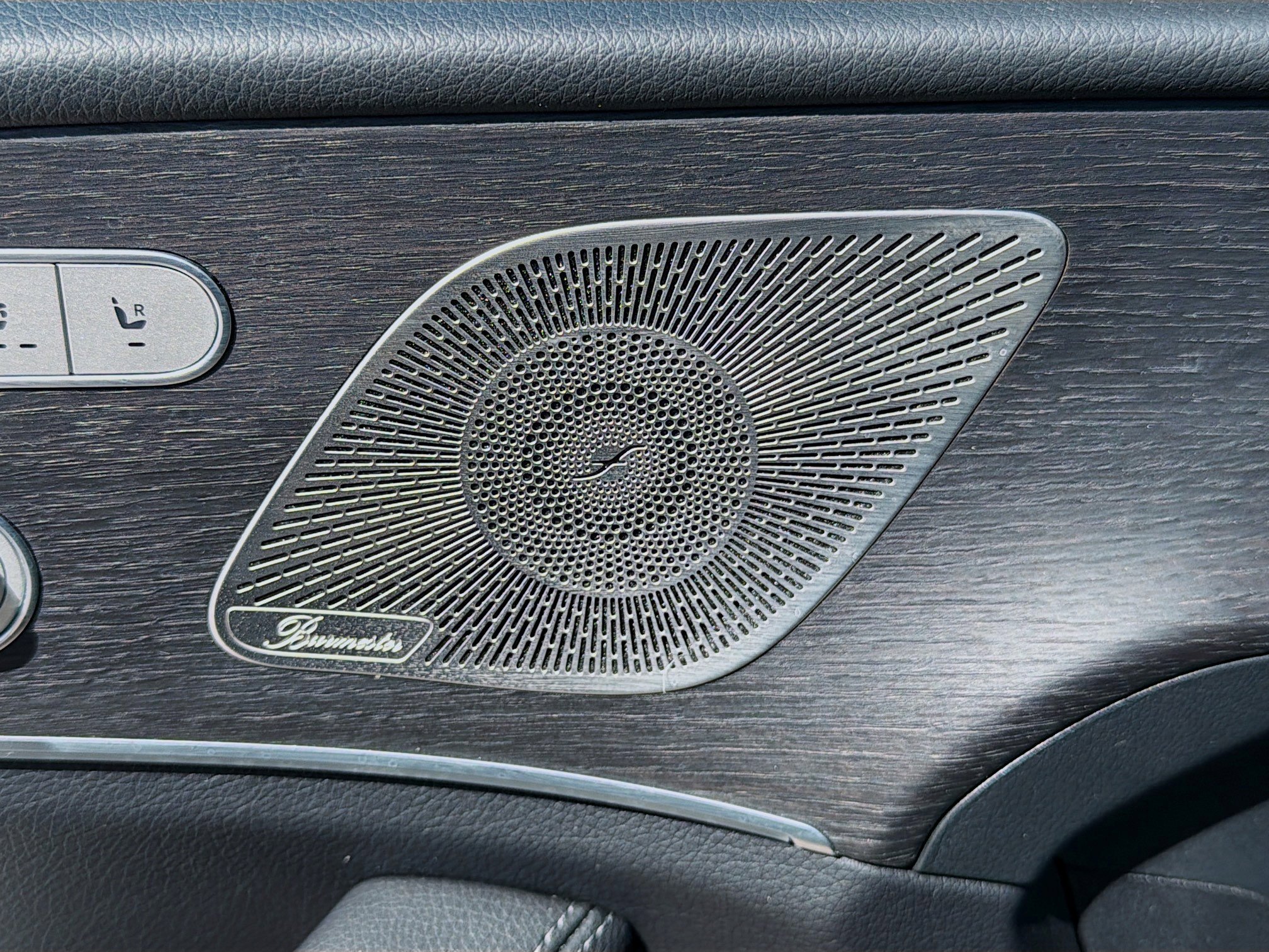 Used 2025 Mercedes-Benz GLS 450 4MATIC image 26