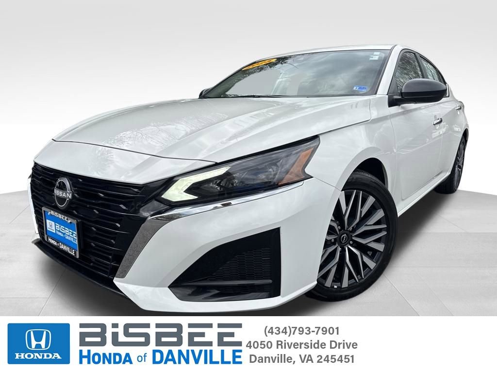 Used 2025 Nissan Altima 2.5 SV