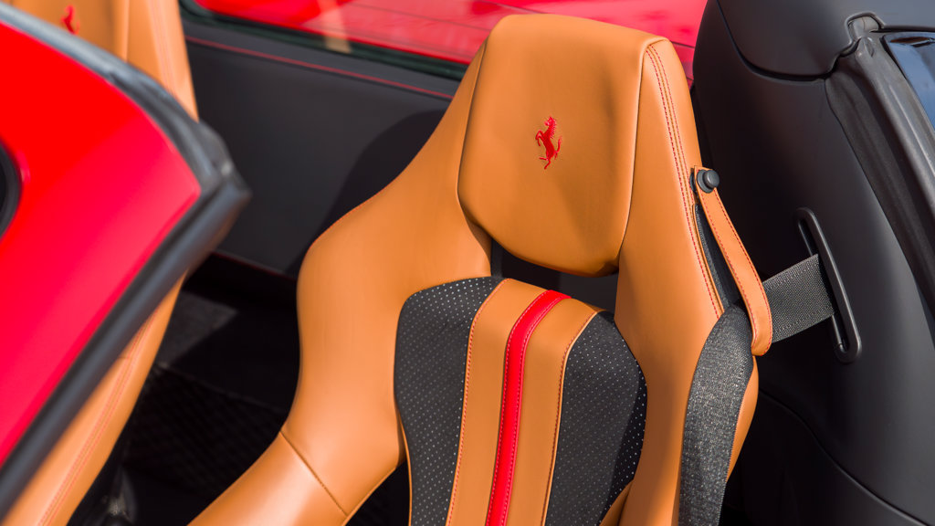 Certified 2023 Ferrari F8 Tributo RWD image 13