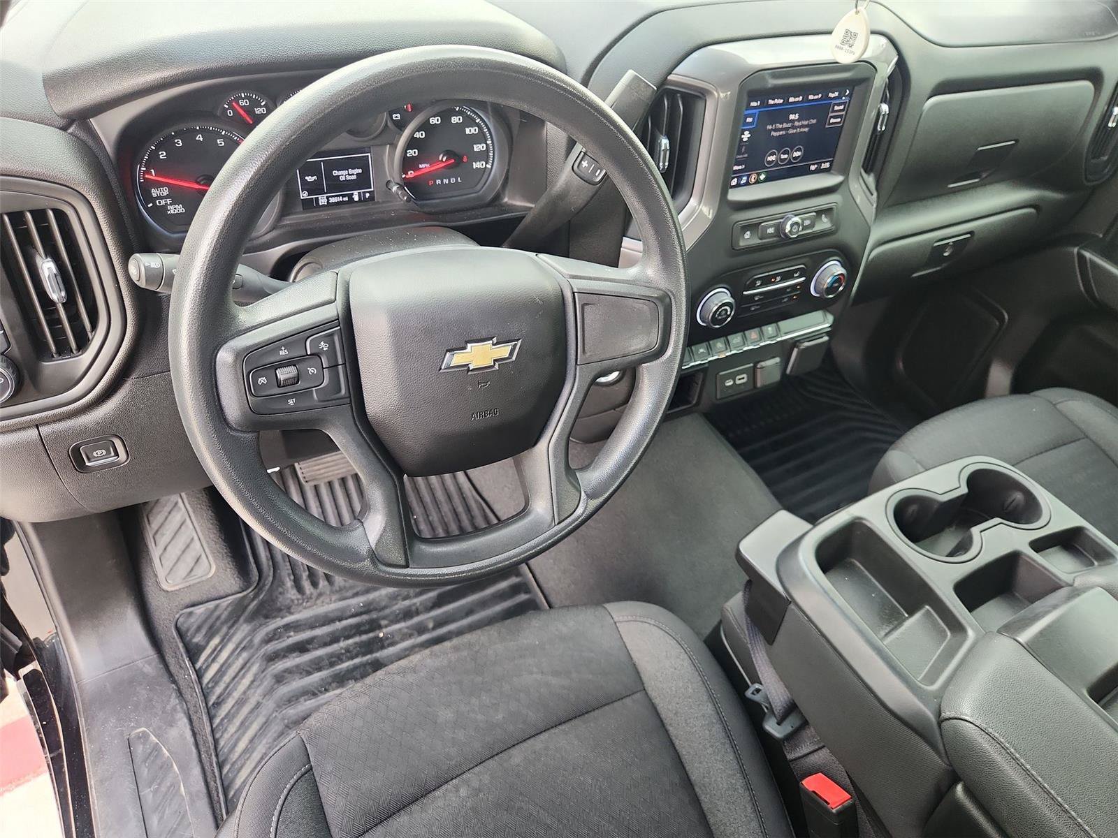 Used 2022 Chevrolet Silverado 1500 Custom AWD/4WD image 10