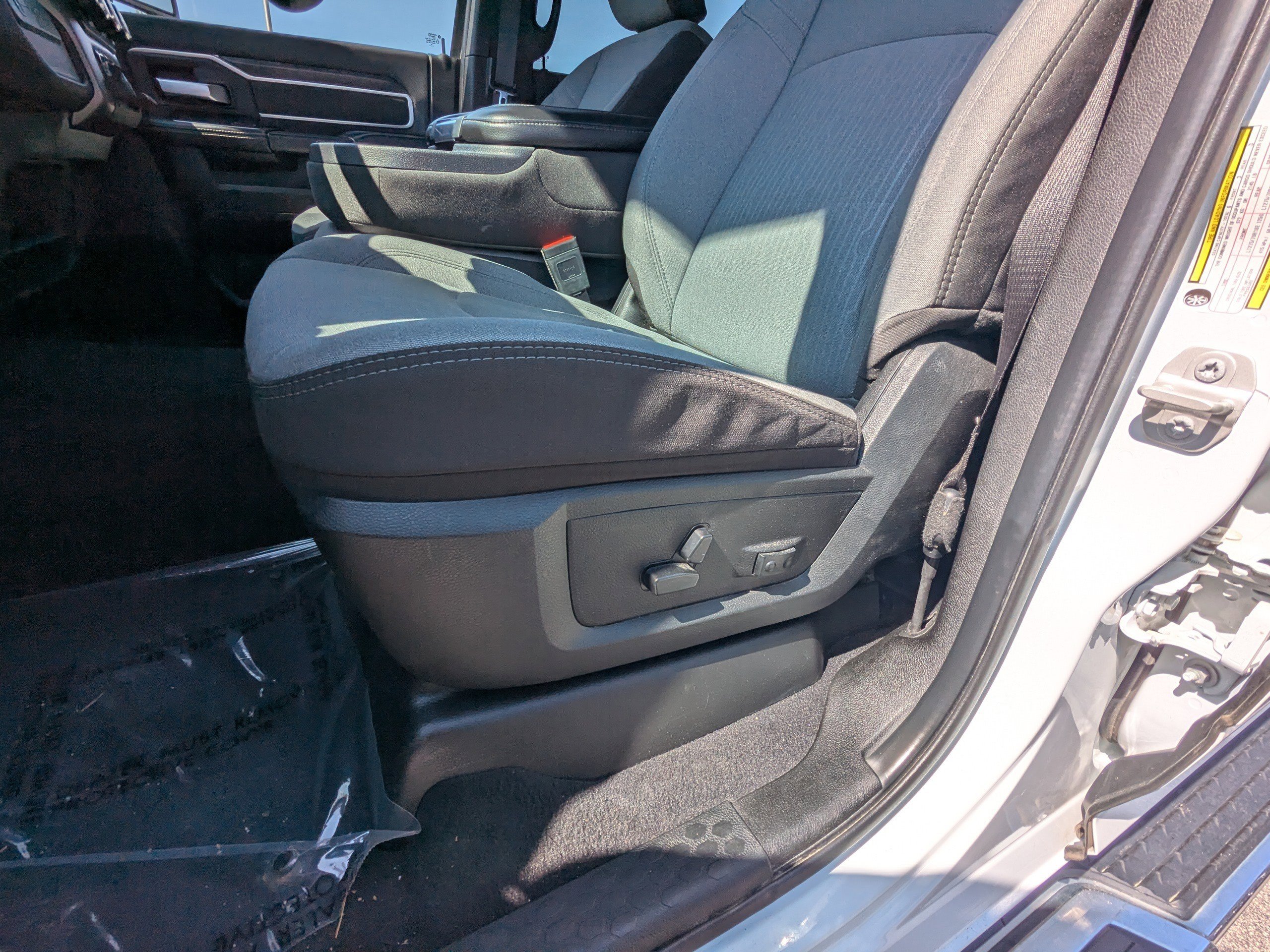 Used 2024 RAM 2500 Big Horn image 15