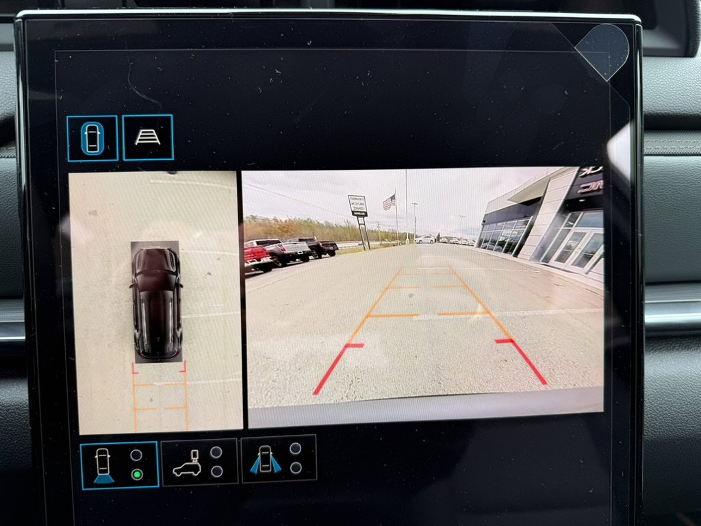 New 2026 GMC Terrain AT4 w/ Convenience Package III image 19