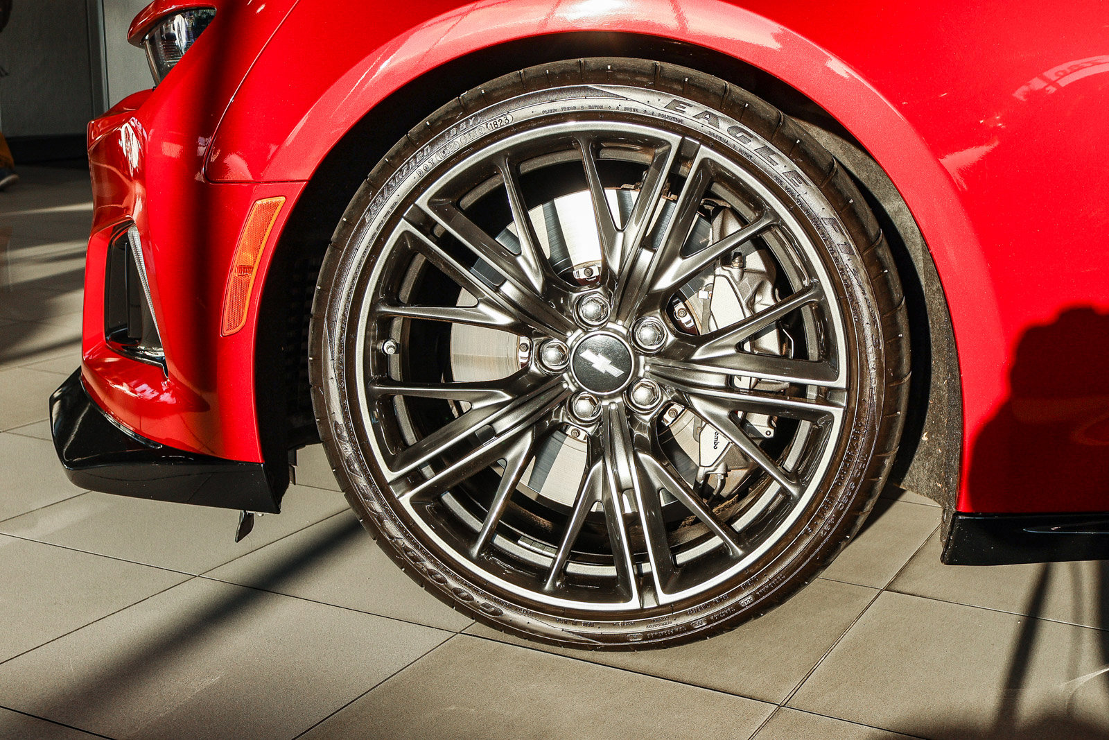 Used 2018 Chevrolet Camaro ZL1 image 15