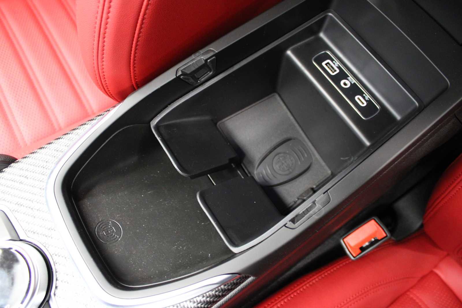 Used 2024 Alfa Romeo Giulia Quadrifoglio w/ Active Assist Plus Package image 33