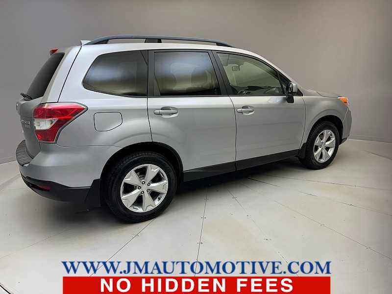 Used 2016 Subaru Forester 2.5i Premium AWD/4WD image 5