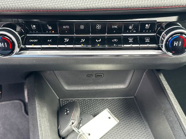 Used 2025 Chevrolet Equinox RS w/ Safety and Technology Package image 37