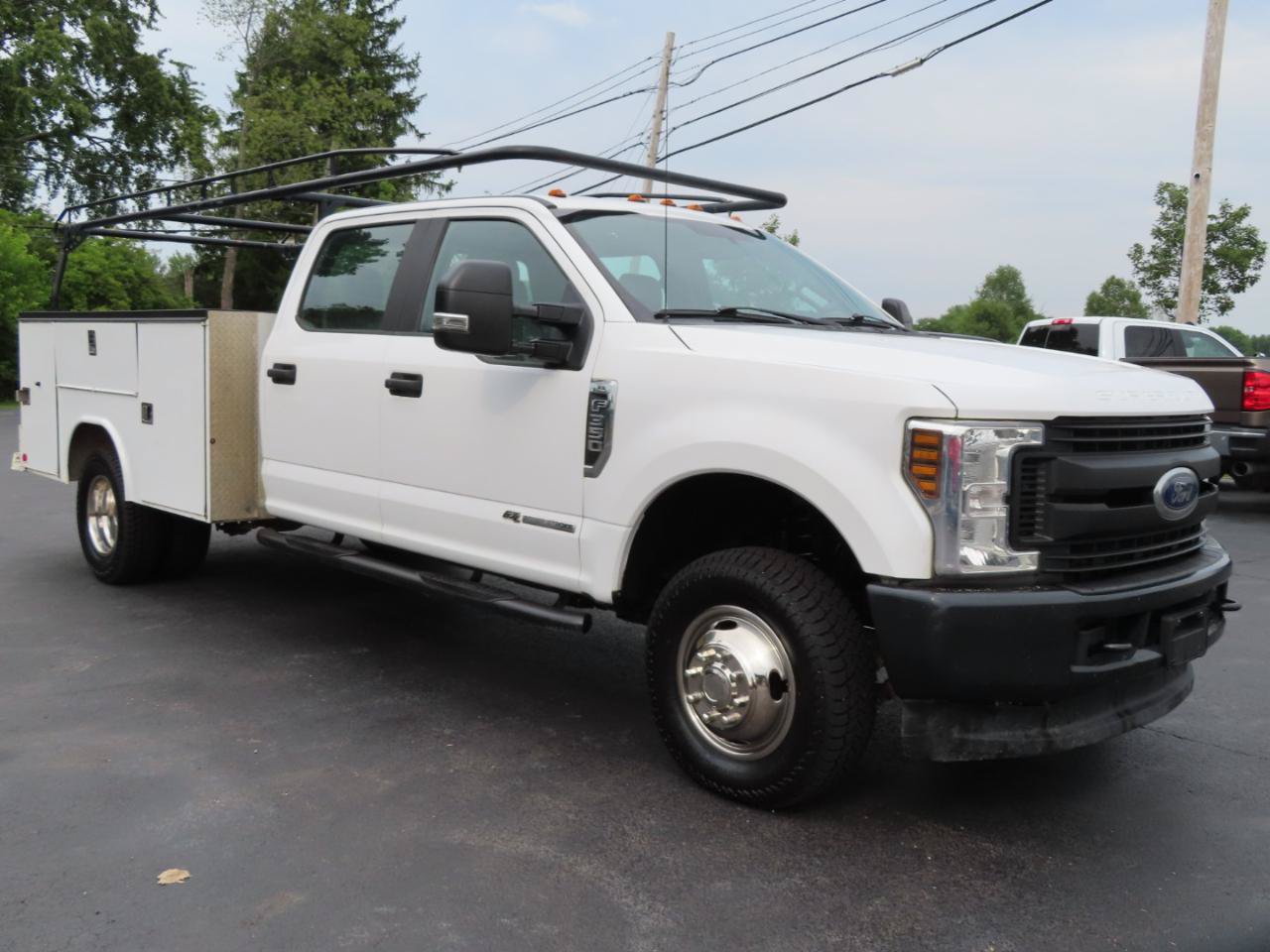 Used 2019 Ford F350 XL w/ Power Equipment Group AWD/4WD image 8