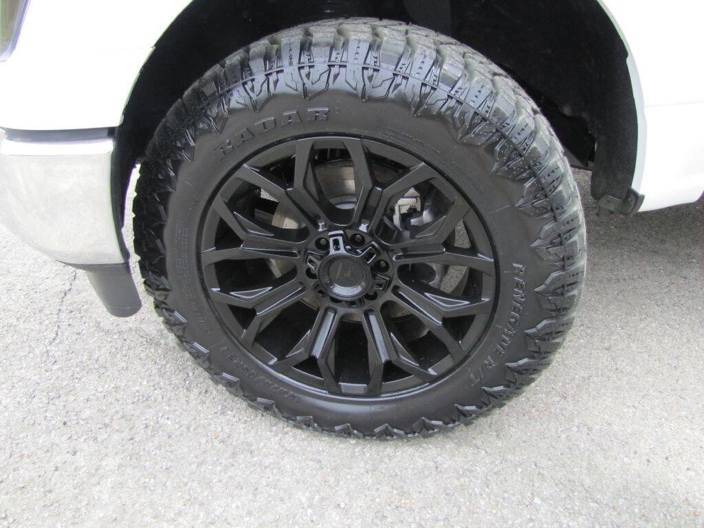 Used 2023 Ford F150 XLT w/ Equipment Group 301A Mid image 24