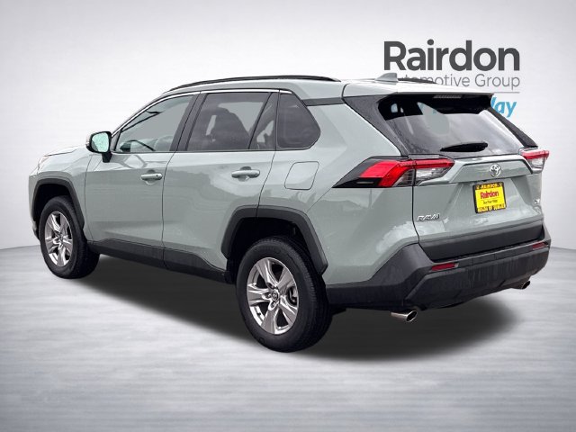 Used 2023 Toyota RAV4 XLE w/ Convenience Package FWD image 5