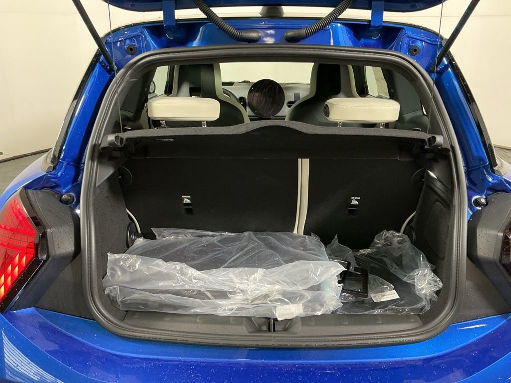 New 2026 MINI Cooper S image 27