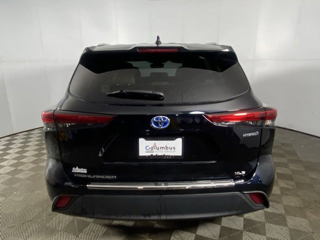 Used 2022 Toyota Highlander XLE image 8