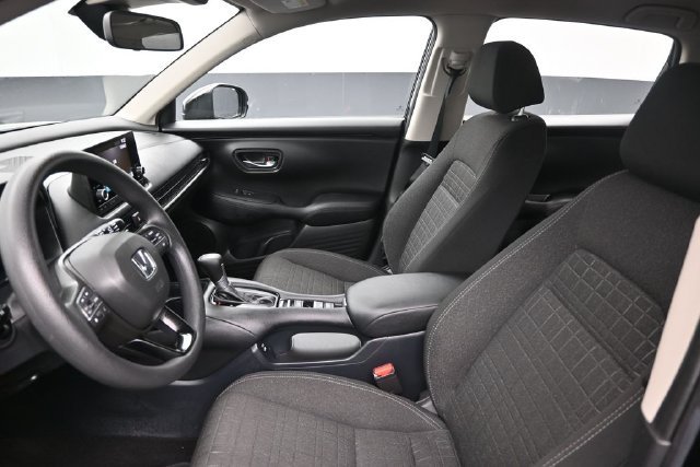 Used 2024 Honda HR-V LX image 10