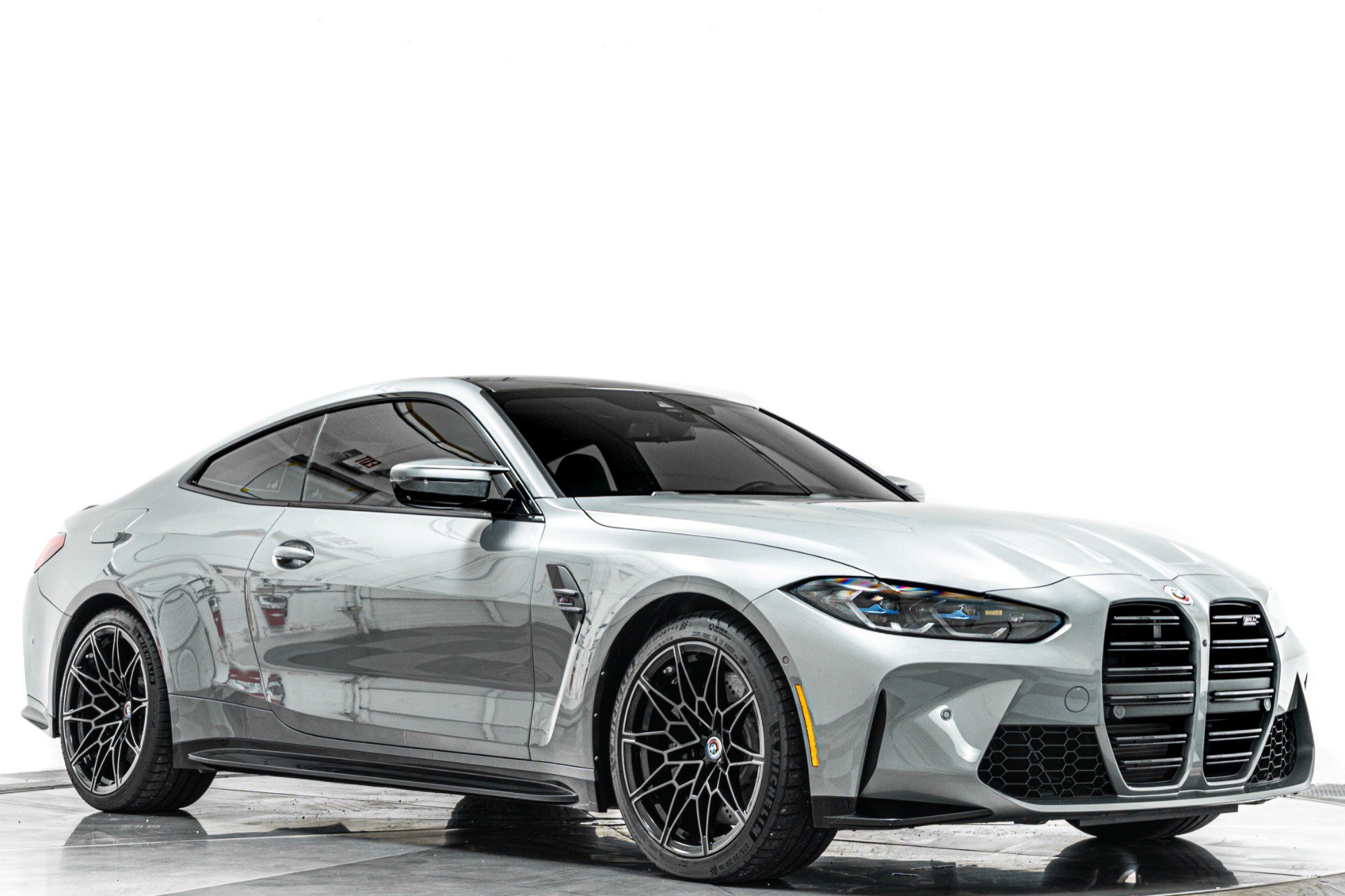 Used 2022 BMW M4 Competition w/ Executive Package RWD image 34
