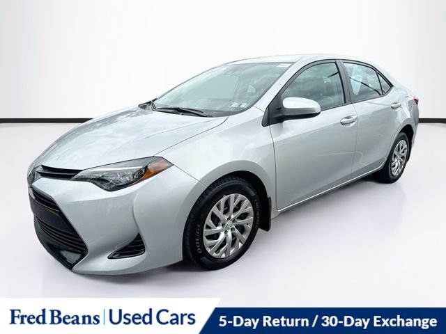 Used 2019 Toyota Corolla LE w/ Carpet Mat Package (TMS) FWD image 3
