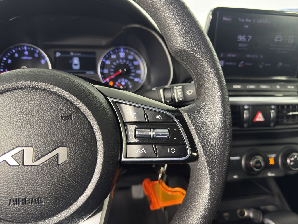 Used 2023 Kia Forte LXS image 21