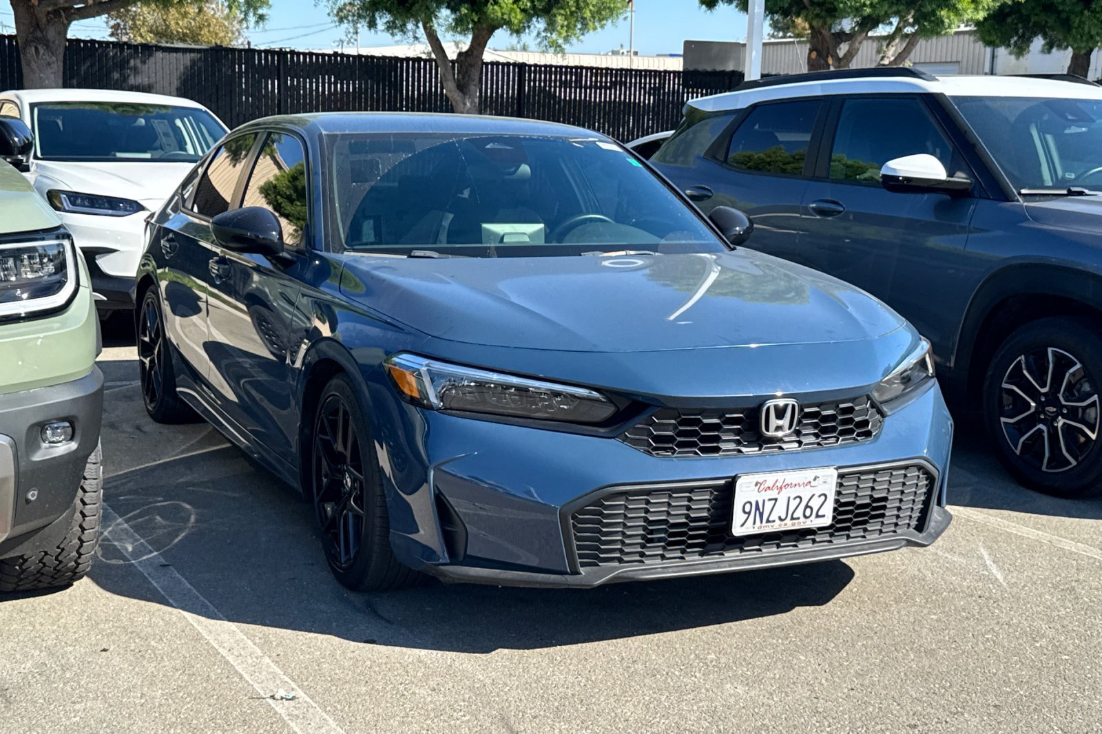 Certified 2025 Honda Civic Sport image 2